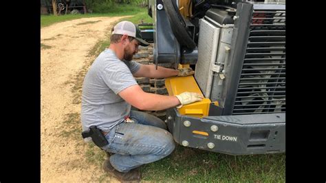 john deere skid steer battery location|john deere 333g battery size.